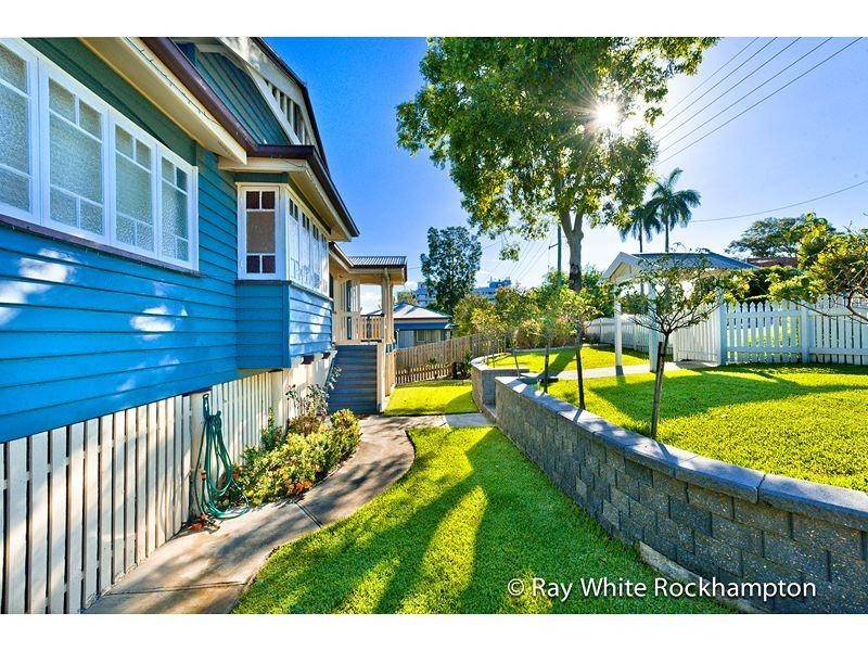 73 Albert Street, The Range QLD 4700