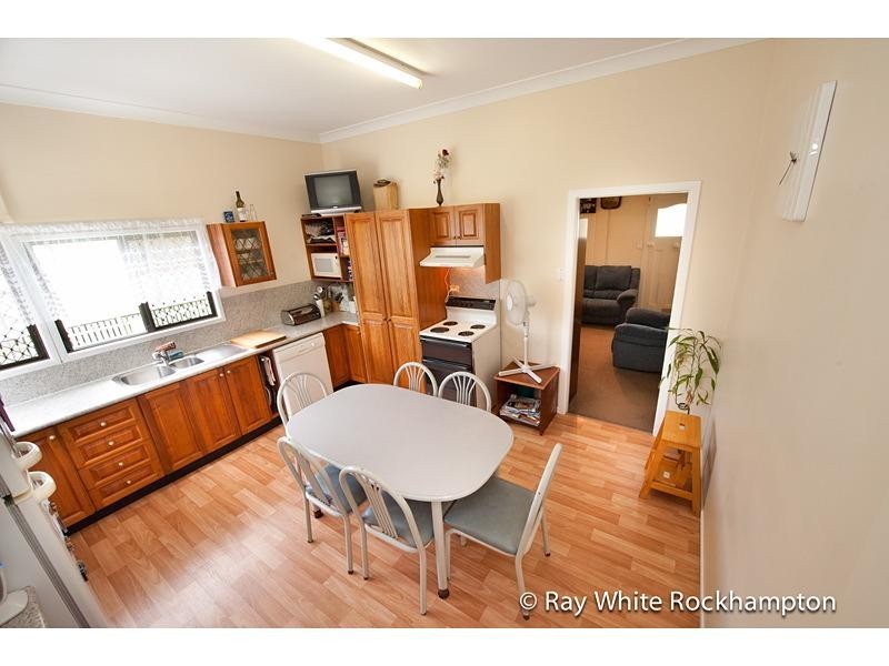 96 Randwick Street, Berserker QLD 4701