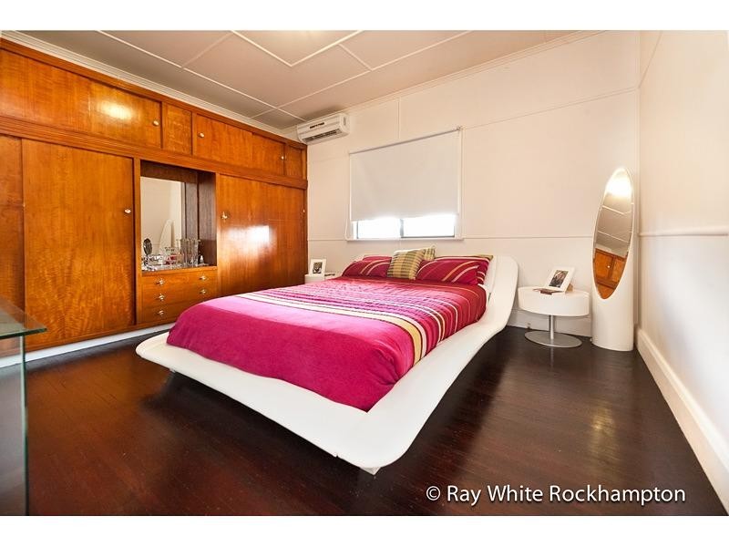 4 Luck Avenue, Wandal QLD 4700