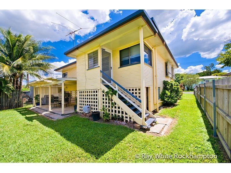 4 Luck Avenue, Wandal QLD 4700