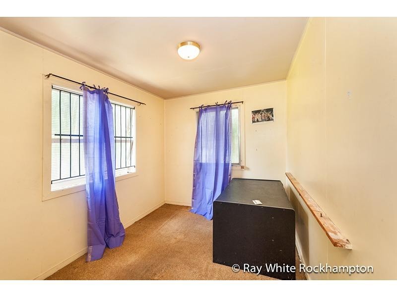 282 Farm Street, Kawana QLD 4701