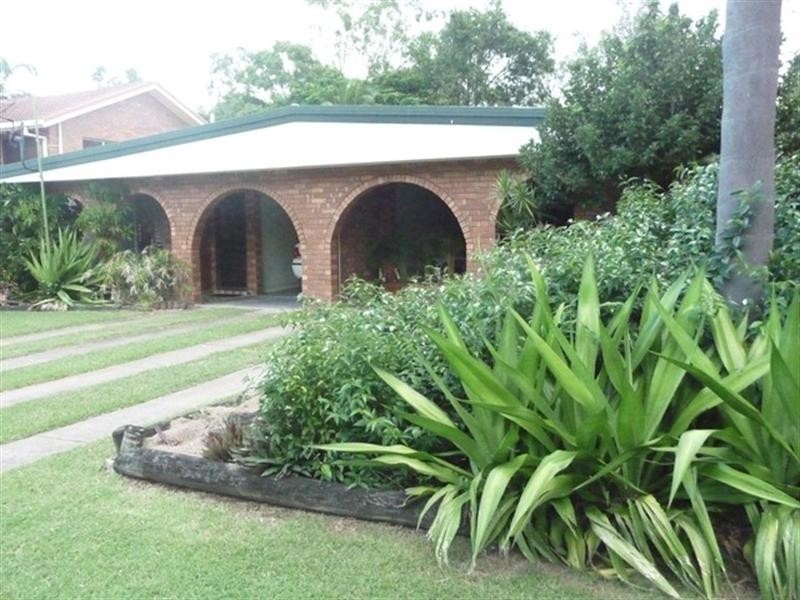 305 Mills Avenue, Frenchville QLD 4701