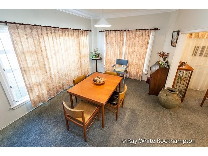 113 Cambridge Street, The Range QLD 4700