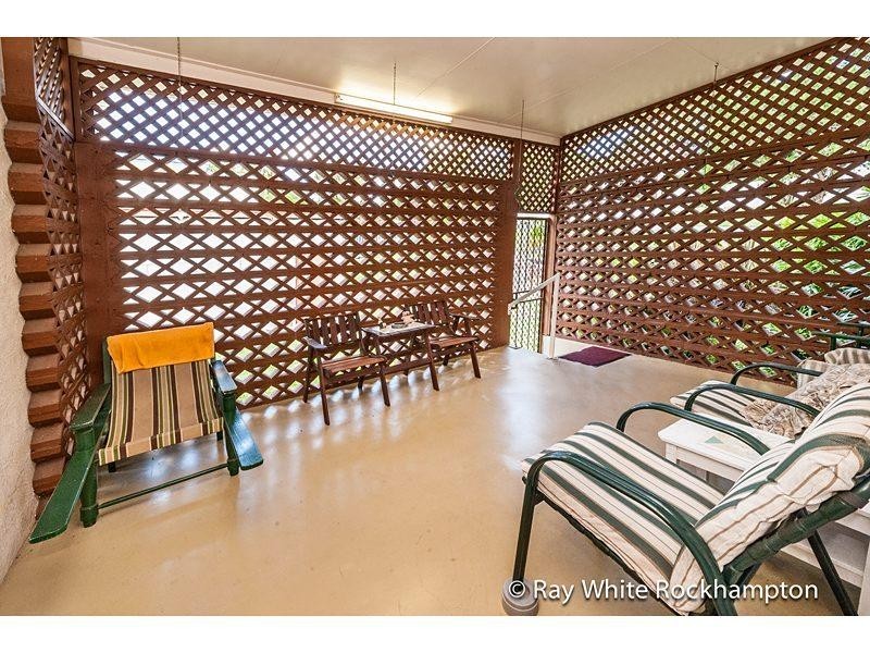 113 Cambridge Street, The Range QLD 4700