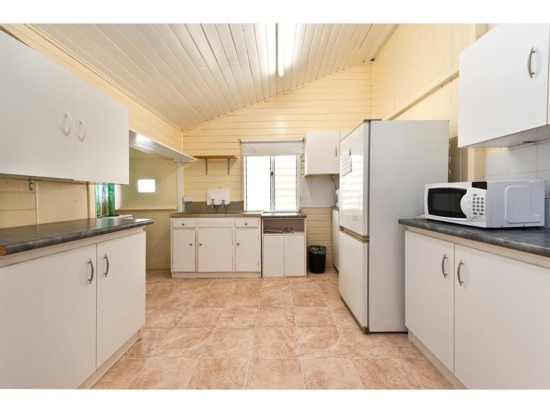 120 Murray Street, The Range QLD 4700