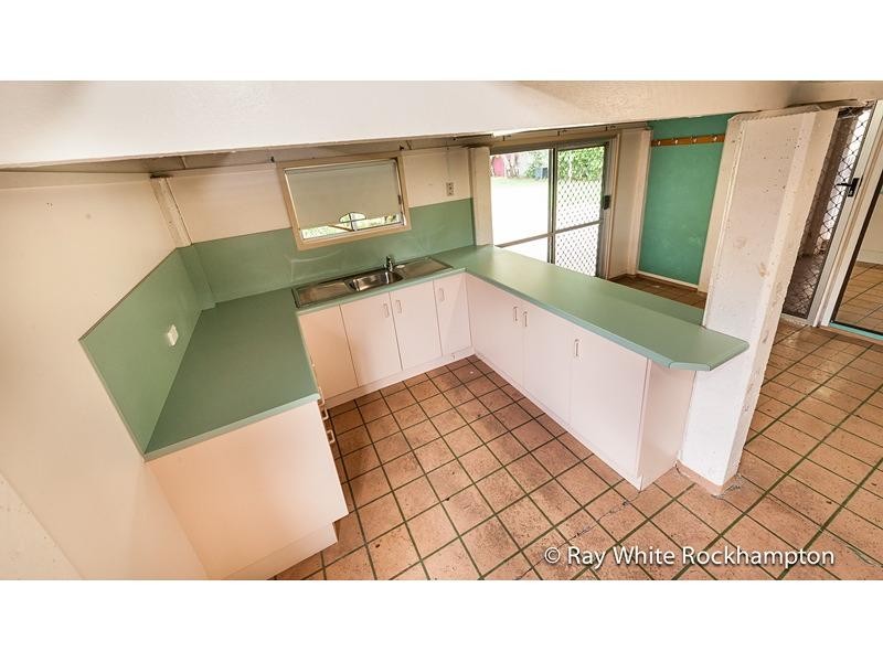 50 Rice Street, Park Avenue QLD 4701