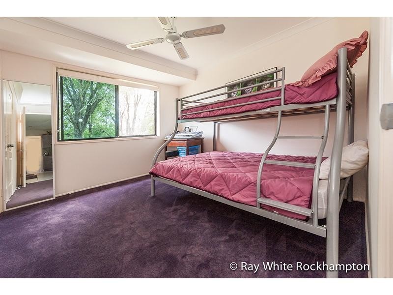 33 Burderkin Road, Nerimbera QLD 4701