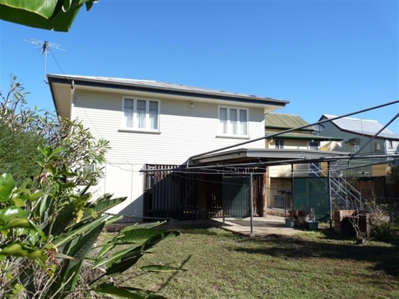 32 Caroline Street, Allenstown QLD 4700