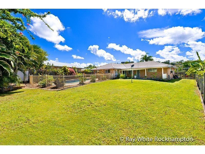 23 Van Haeren Street, Kawana QLD 4701