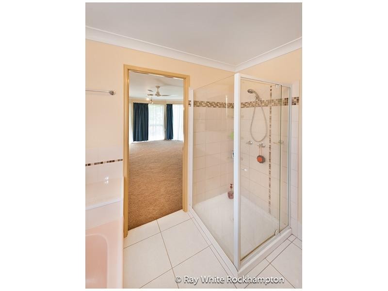 23 Van Haeren Street, Kawana QLD 4701