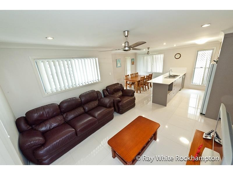 75 Bennett Street, Berserker QLD 4701