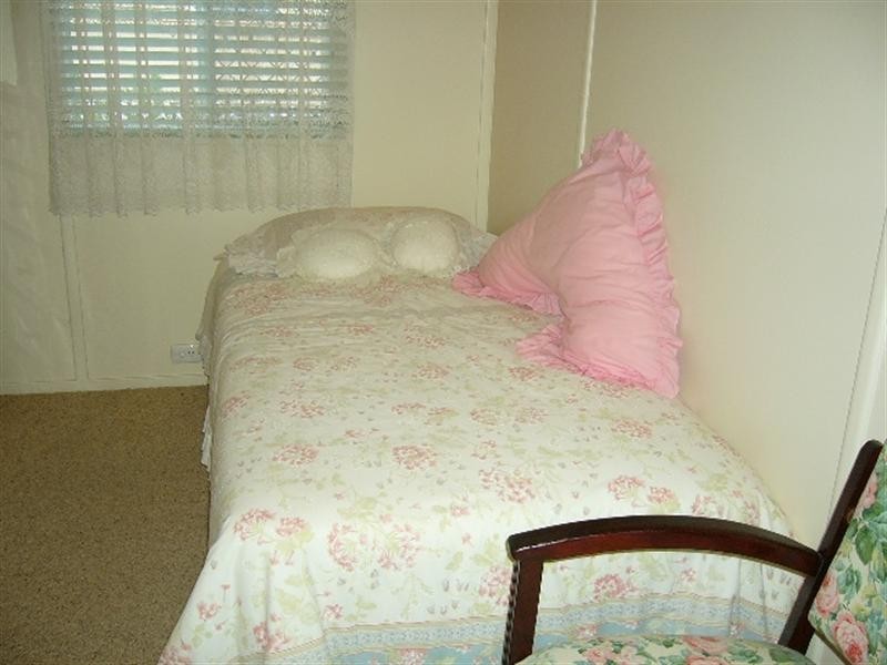 27 Ellis Street, Berserker QLD 4701