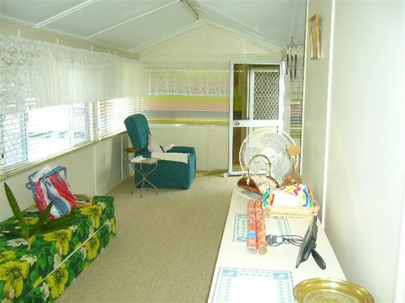 27 Ellis Street, Berserker QLD 4701