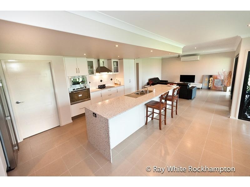 6 Inverary Way, Rockyview QLD 4701