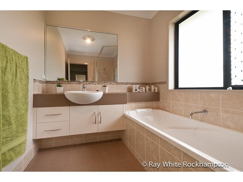 6 Inverary Way, Rockyview QLD 4701