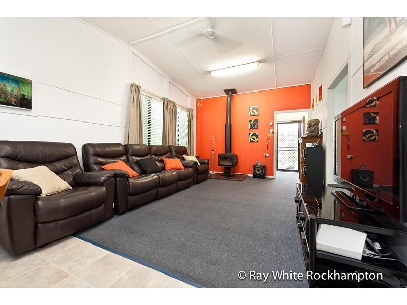 261 Noel Street, Berserker QLD 4701