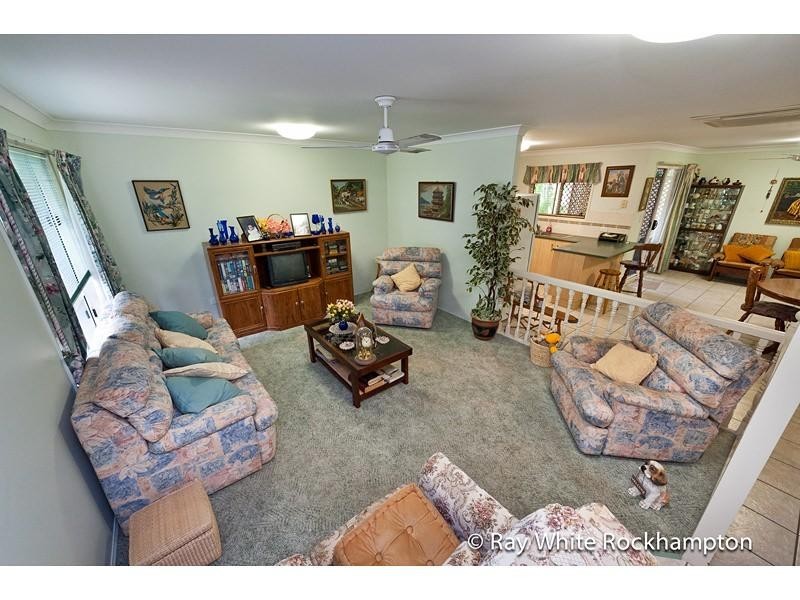 24 Peppermint Drive, Kawana QLD 4701