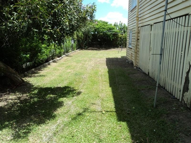 233 Ford Street, Berserker QLD 4701