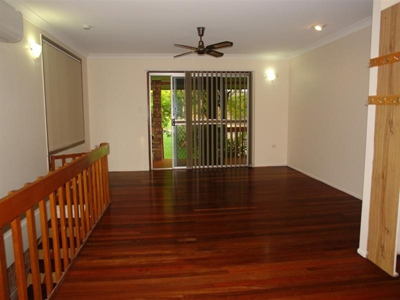 14 Wentworth Terrace, The Range QLD 4700