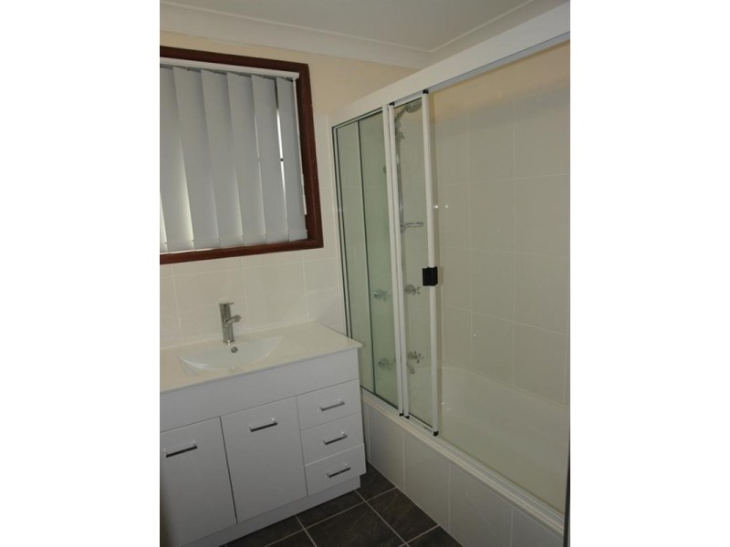 14 Wentworth Terrace, The Range QLD 4700