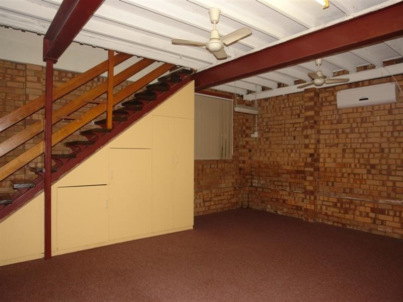 14 Wentworth Terrace, The Range QLD 4700