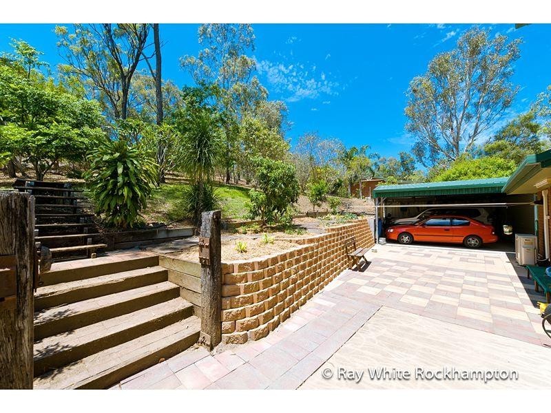 1 Stuart Court, Parkhurst QLD 4702