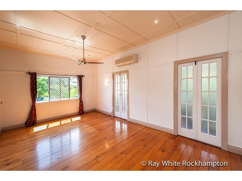 15 Flynn Street, West Rockhampton QLD 4700