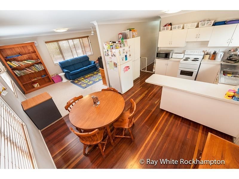 79 Kershaw Street, Park Avenue QLD 4701