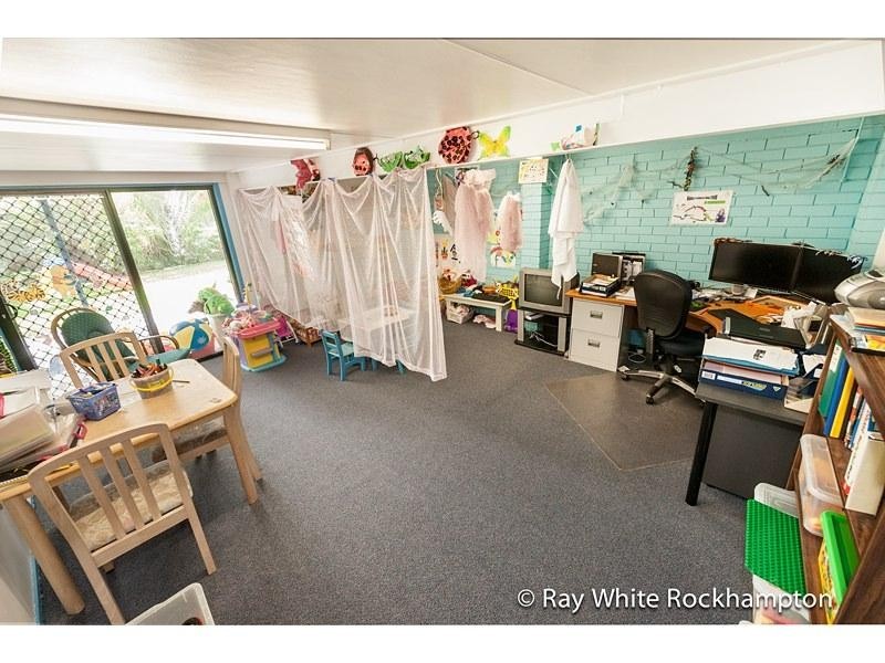 79 Kershaw Street, Park Avenue QLD 4701