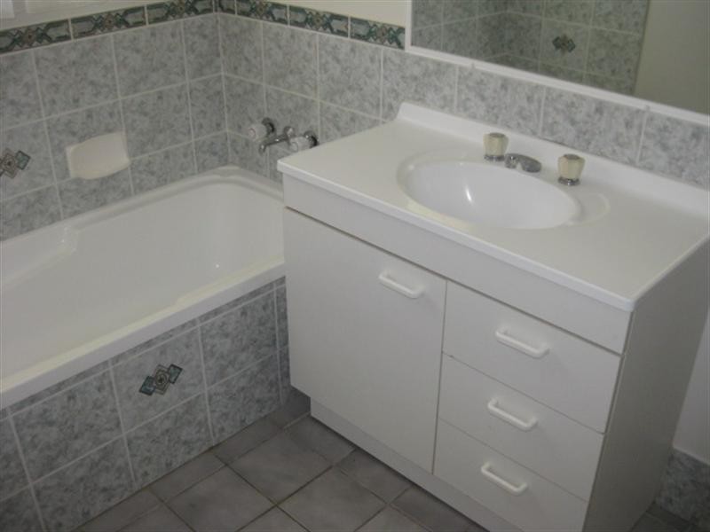 2 Brigalow Avenue, Rockhampton QLD 4700