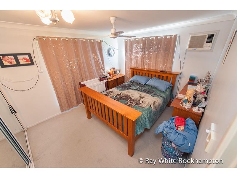 26 Kavanagh Crescent, Koongal QLD 4701