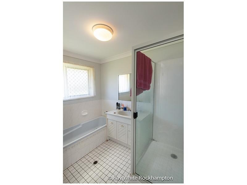 26 Kavanagh Crescent, Koongal QLD 4701