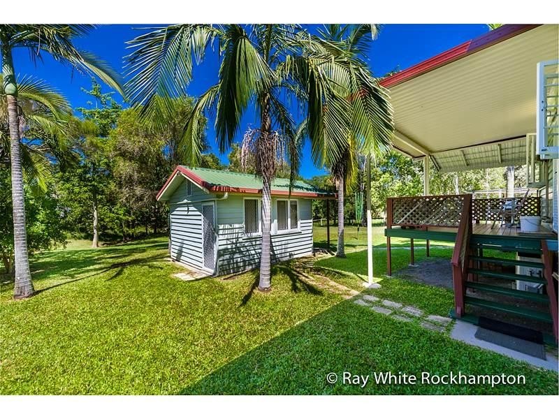 18-20 Bourke Street, Park Avenue QLD 4701