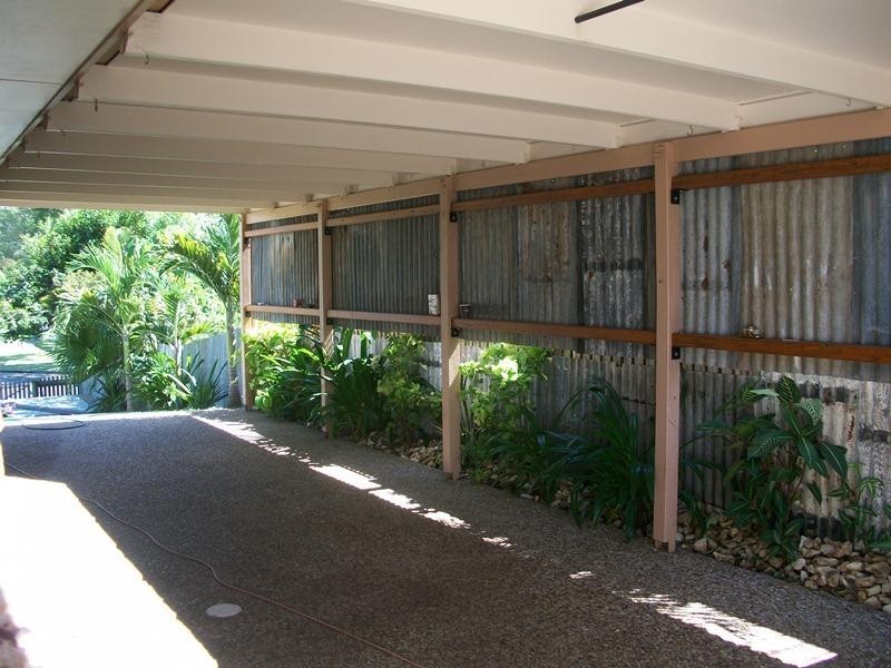 87 Robinson Street, Frenchville QLD 4701