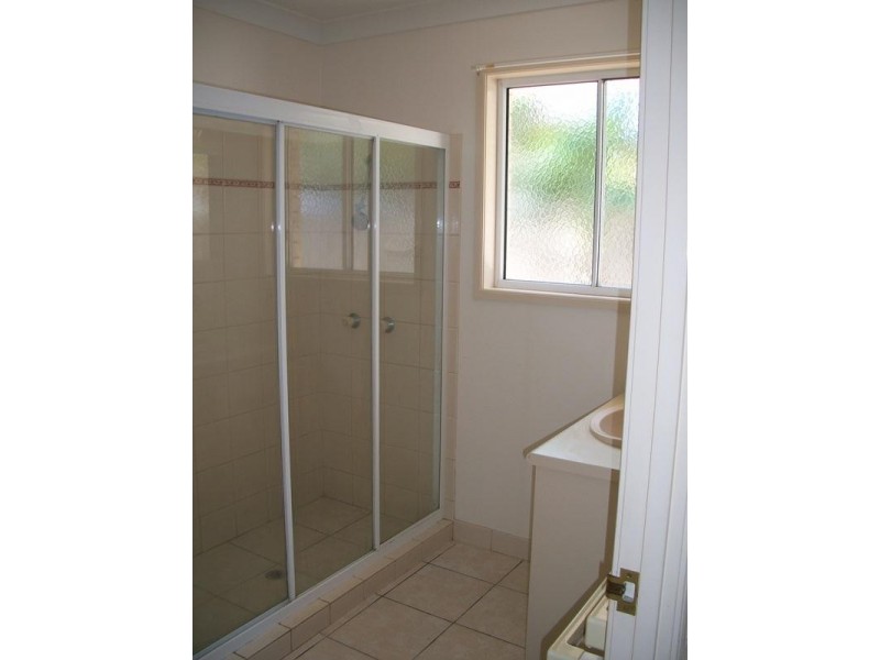 87 Robinson Street, Frenchville QLD 4701