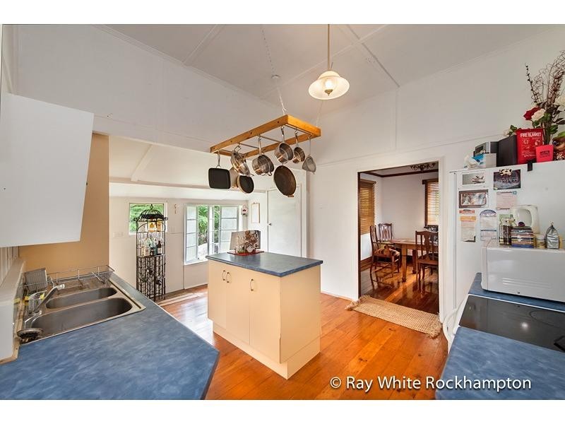 5 Lanigan Street, Wandal QLD 4700