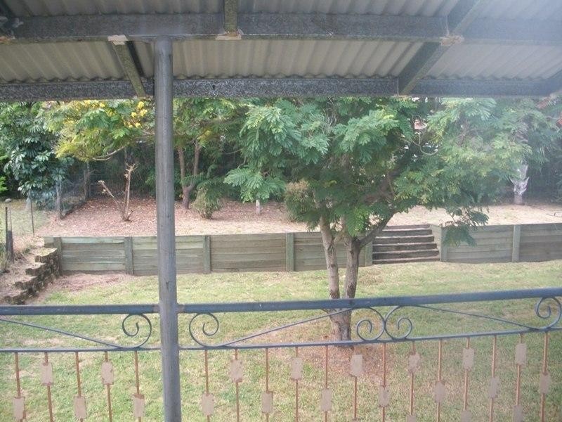 35 Cowap Street, Park Avenue QLD 4701