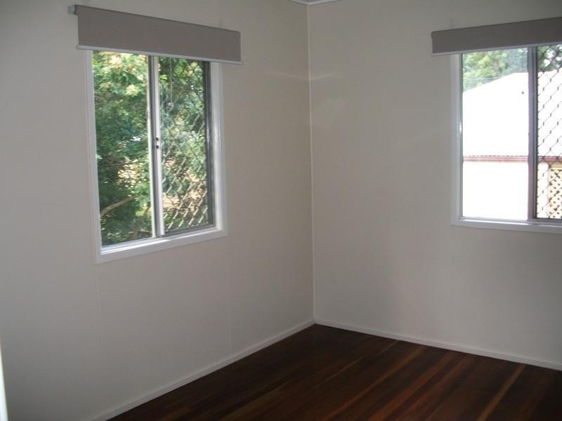 35 Cowap Street, Park Avenue QLD 4701