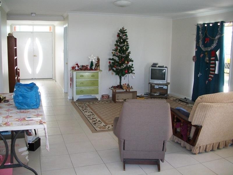 21 Booker Street, Park Avenue QLD 4701