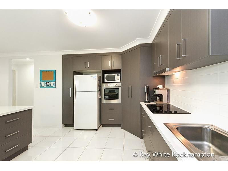 15 Kate Street, Gracemere QLD 4702