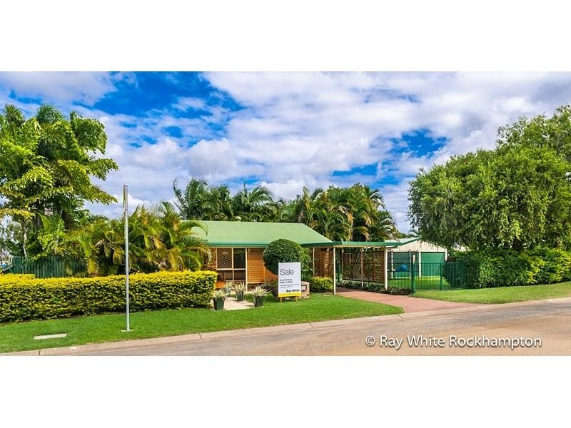 1 Hotham Close, Parkhurst QLD 4702