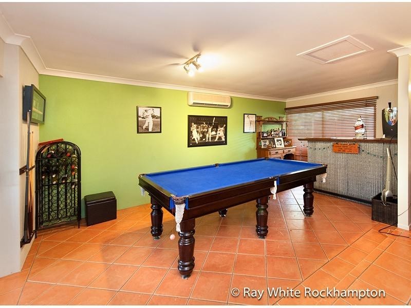 1 Hotham Close, Parkhurst QLD 4702