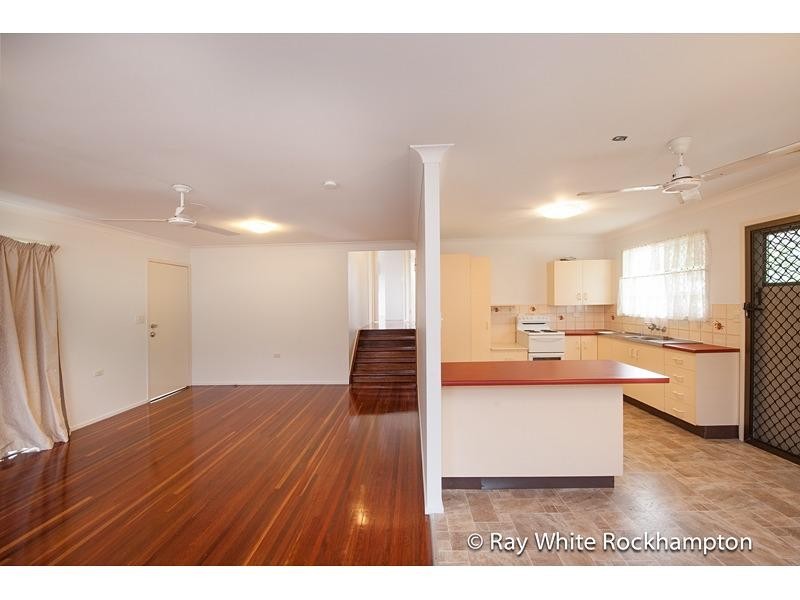 56 Gray Street, Park Avenue QLD 4701