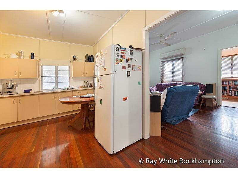 154 Earl Street, Berserker QLD 4701