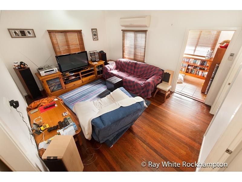 154 Earl Street, Berserker QLD 4701