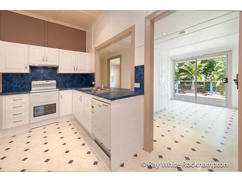 15 Flynn Street, Wandal QLD 4700