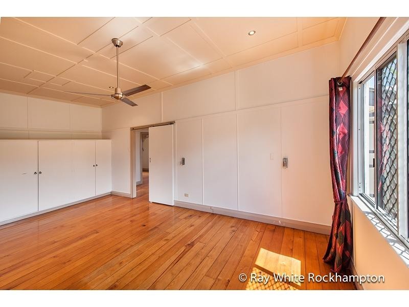 15 Flynn Street, Wandal QLD 4700