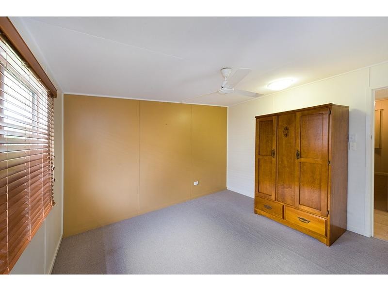 180 High Street, Berserker QLD 4701