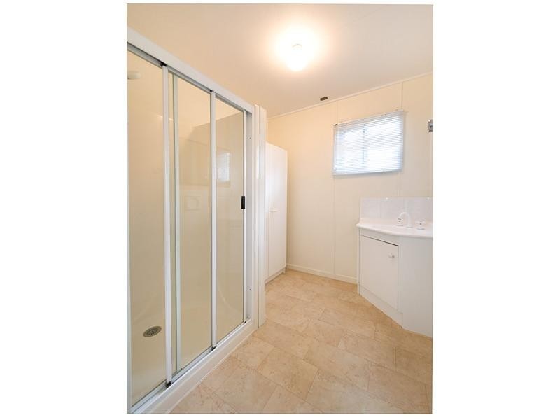 180 High Street, Berserker QLD 4701