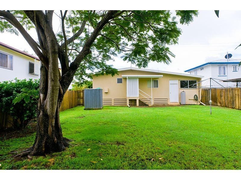 180 High Street, Berserker QLD 4701